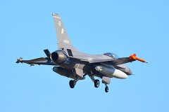 f-16-argentina-M1009